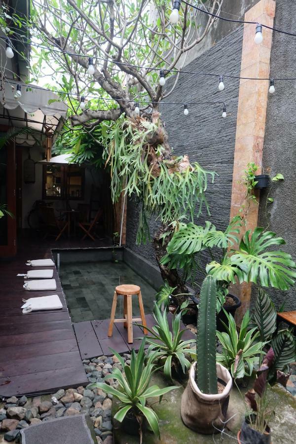Hotel House Of Moedjito Yogyakarta Exterior foto