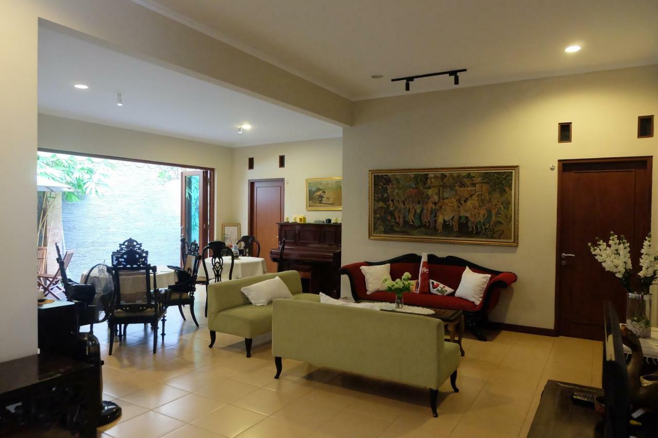 Hotel House Of Moedjito Yogyakarta Exterior foto